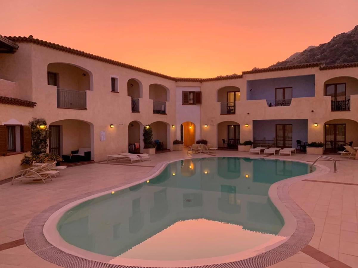 Hotel Monti Di Mola Porto Cervo Zewnętrze zdjęcie