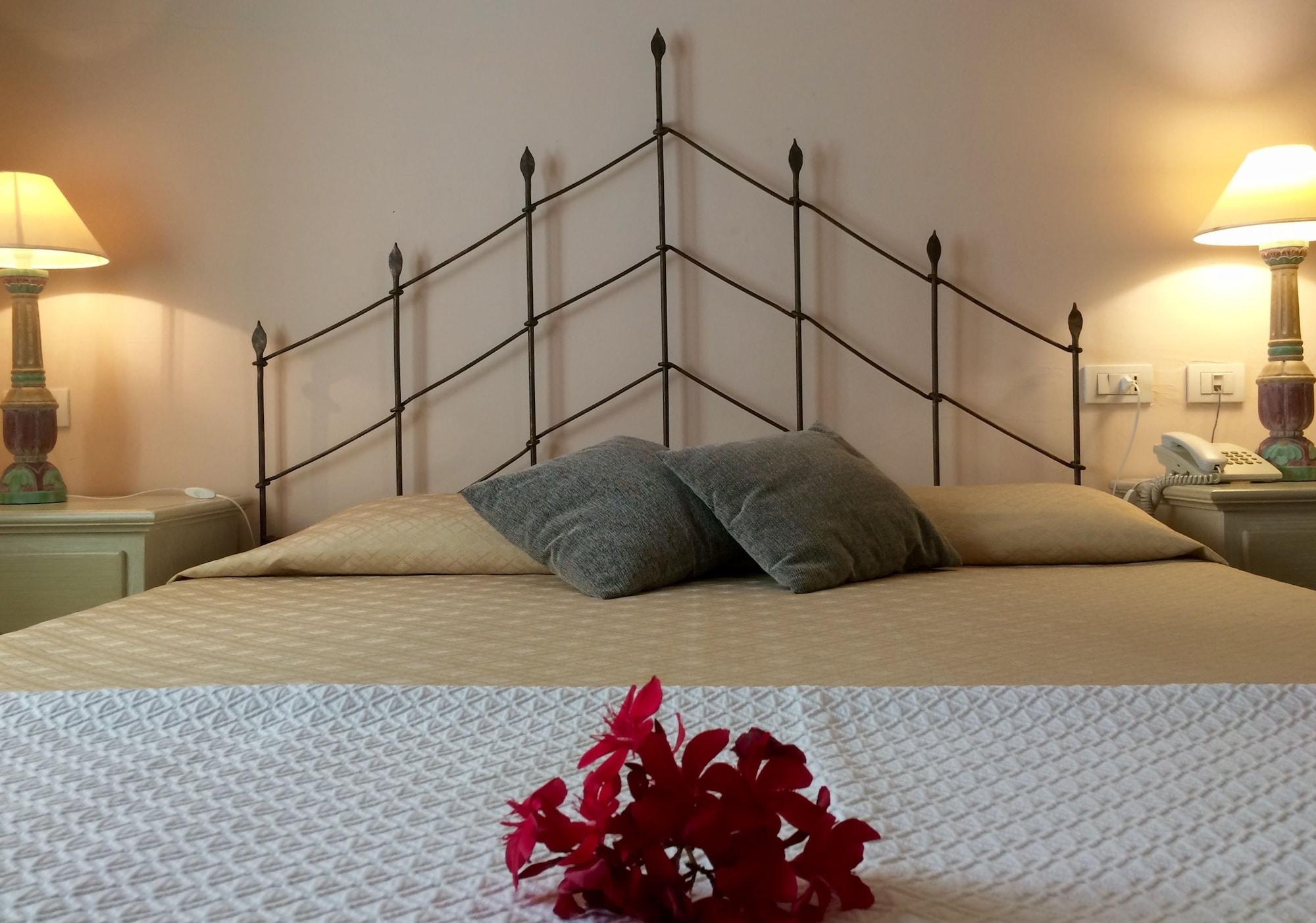 Hotel Monti Di Mola Porto Cervo Zewnętrze zdjęcie