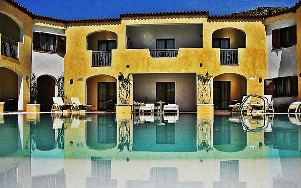 Hotel Monti Di Mola Porto Cervo Zewnętrze zdjęcie