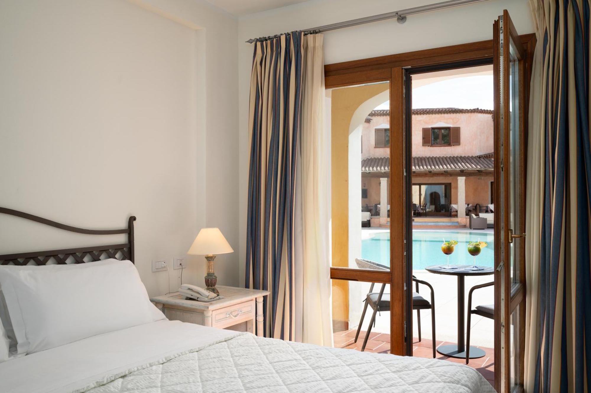 Hotel Monti Di Mola Porto Cervo Zewnętrze zdjęcie